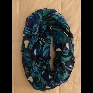 Lanes End Chase Scarf